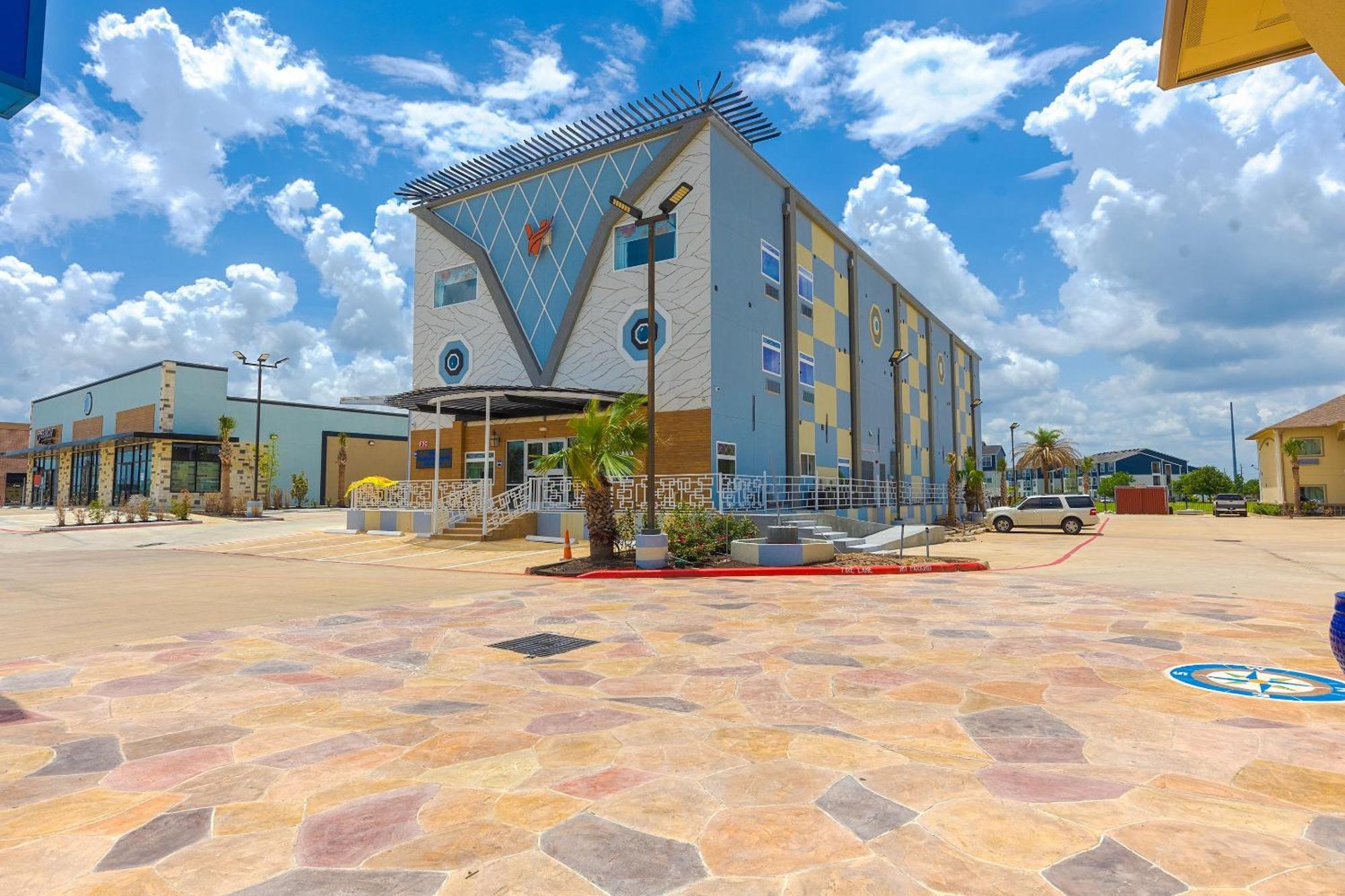 La Vyoma Villas, Westpark Hwy 6 Houston Exterior photo